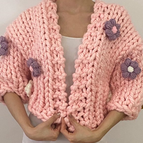 Cardigan Hand-Knitted Pink Crop Top Gift for her - Picture 5 of 7